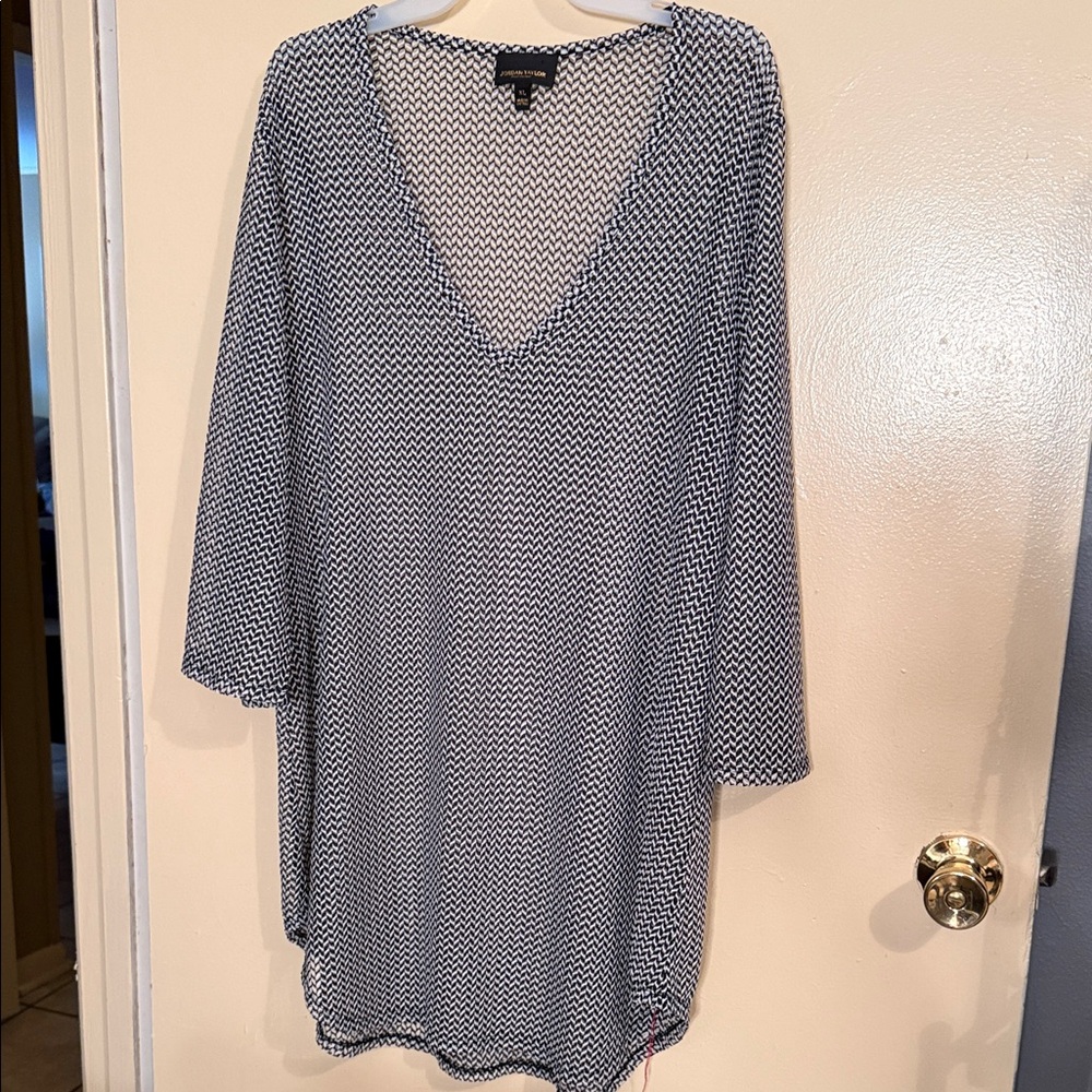 Jordan Black and White Zigzag Swim Coverup